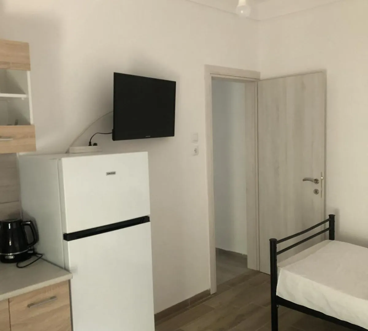 Small Studio Center 1 Thessalonique Grèce